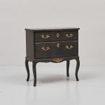 1056 2311 CHEST OF DRAWERS